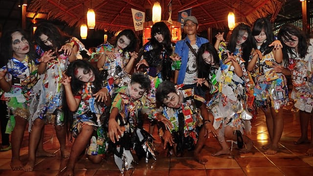 Zombie dance